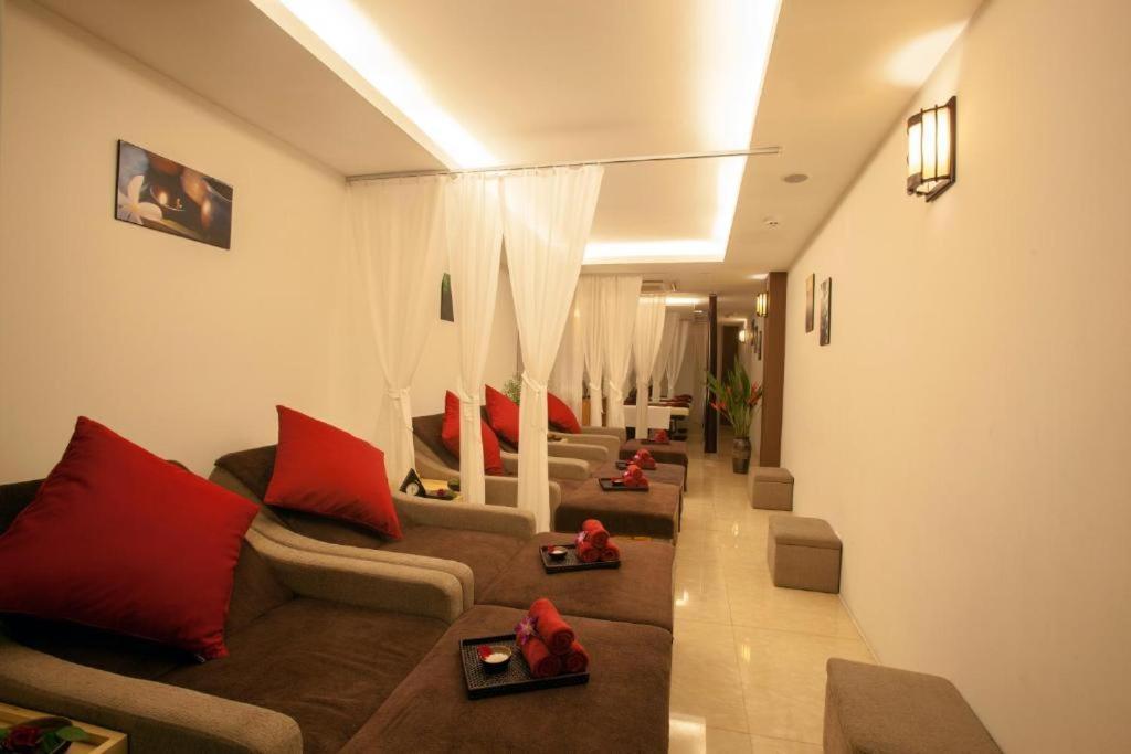 Hanoi Mai Charming Hotel & Travel Bagian luar foto