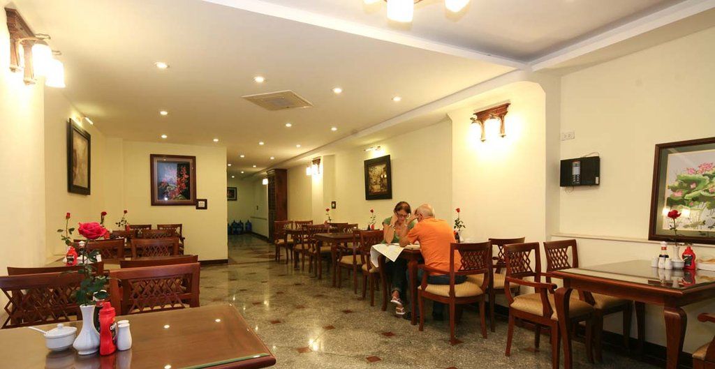 Hanoi Mai Charming Hotel & Travel Bagian luar foto